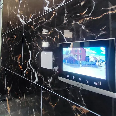 R Luxury Piscine Et Privatifs בית נופש