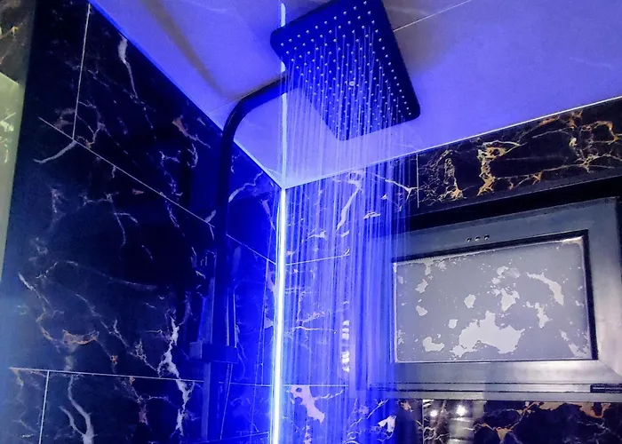 度假居 R Luxury Piscine Et Privatifs *